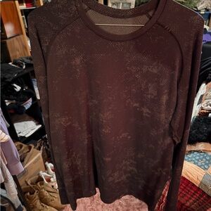 lululemon athletica Men's Shirt - Dark Brown